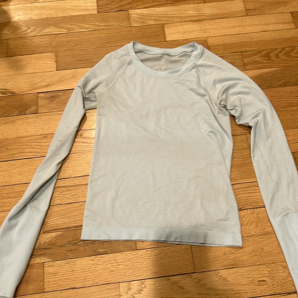Lululemon Light blue longsleeve shirt size 2